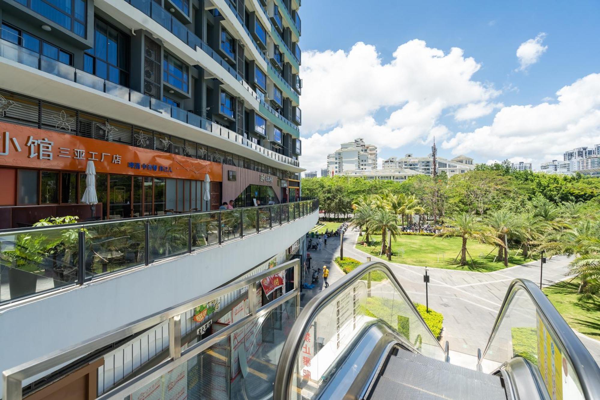 Poly Central Plaza By Boli At Sanya City Center#Near Joy City Екстер'єр фото